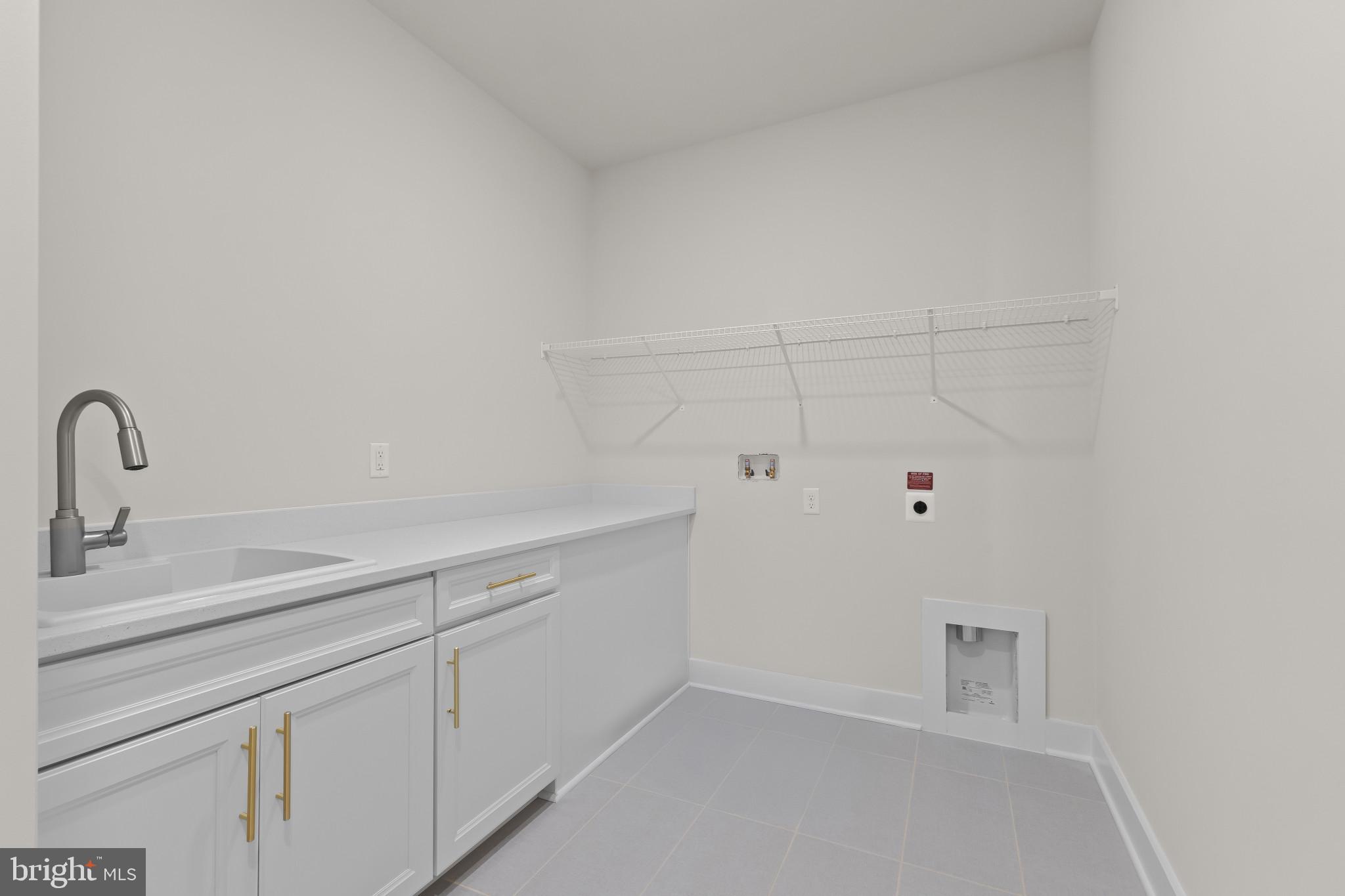 COLLINGWOOD CHASE - Residential