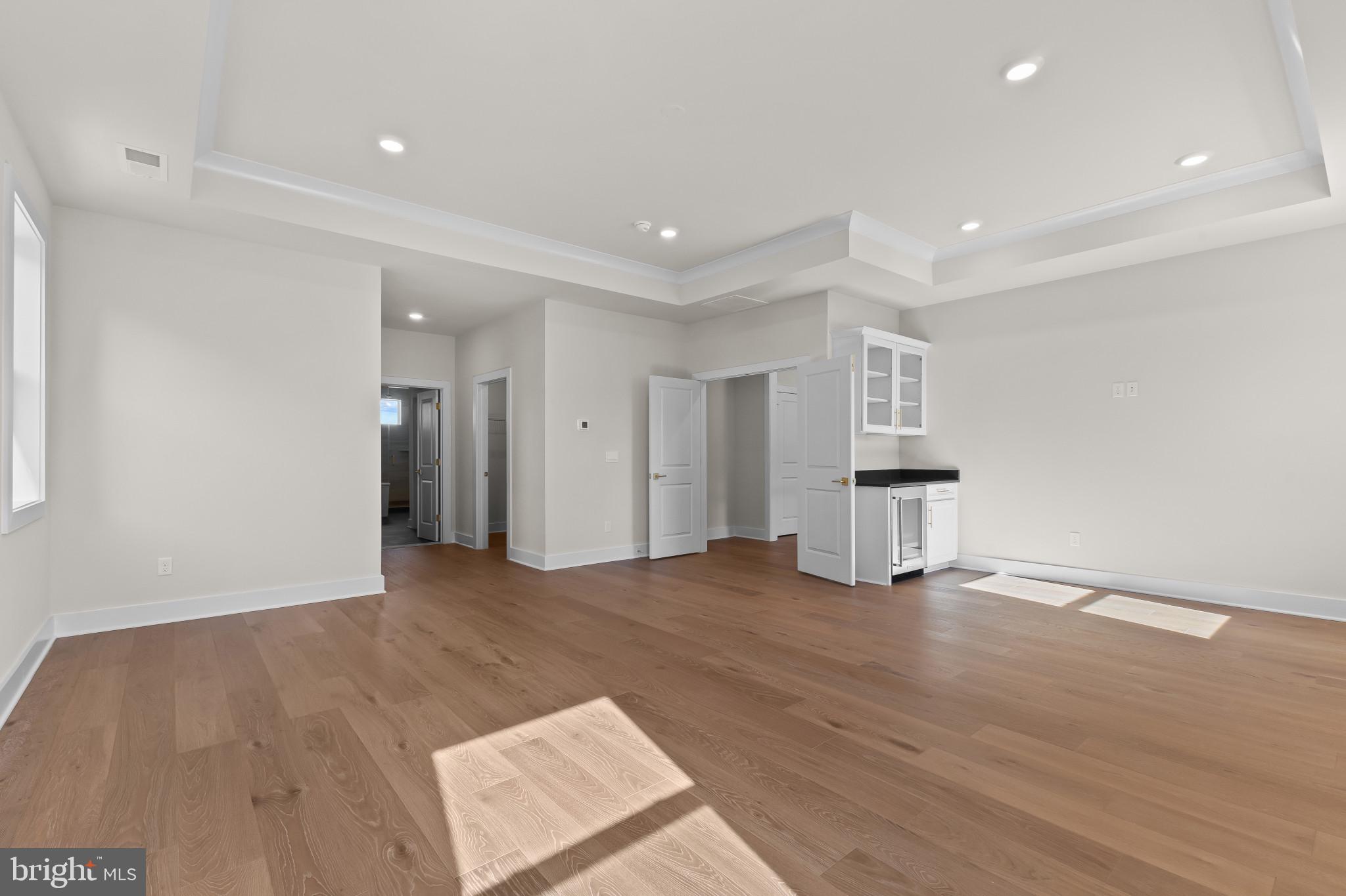 COLLINGWOOD CHASE - Residential