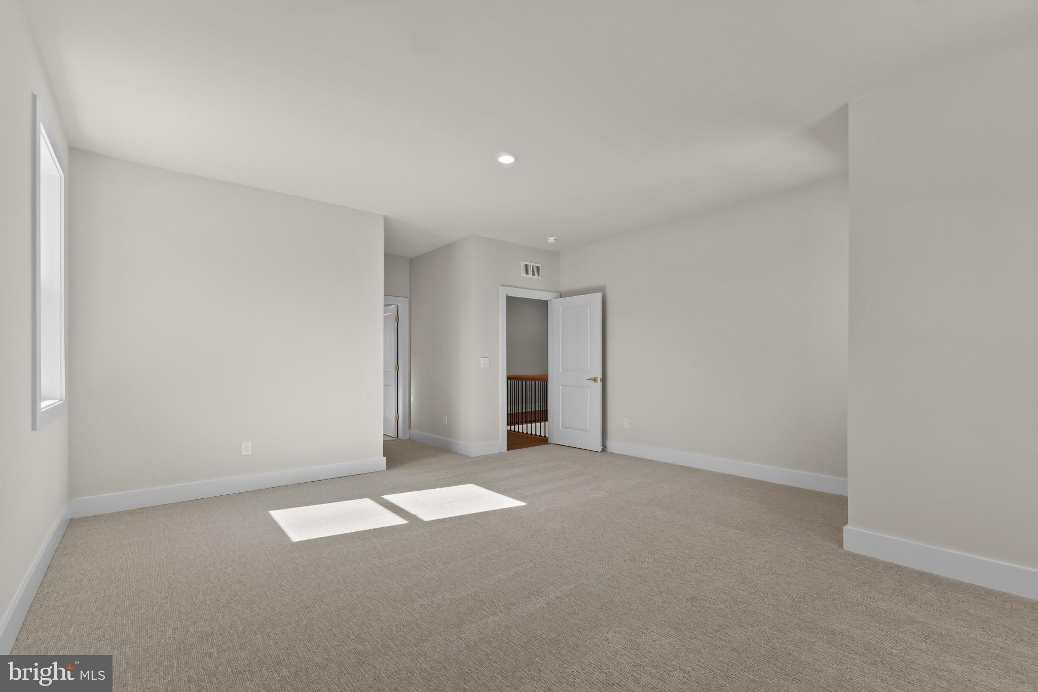 COLLINGWOOD CHASE - Residential