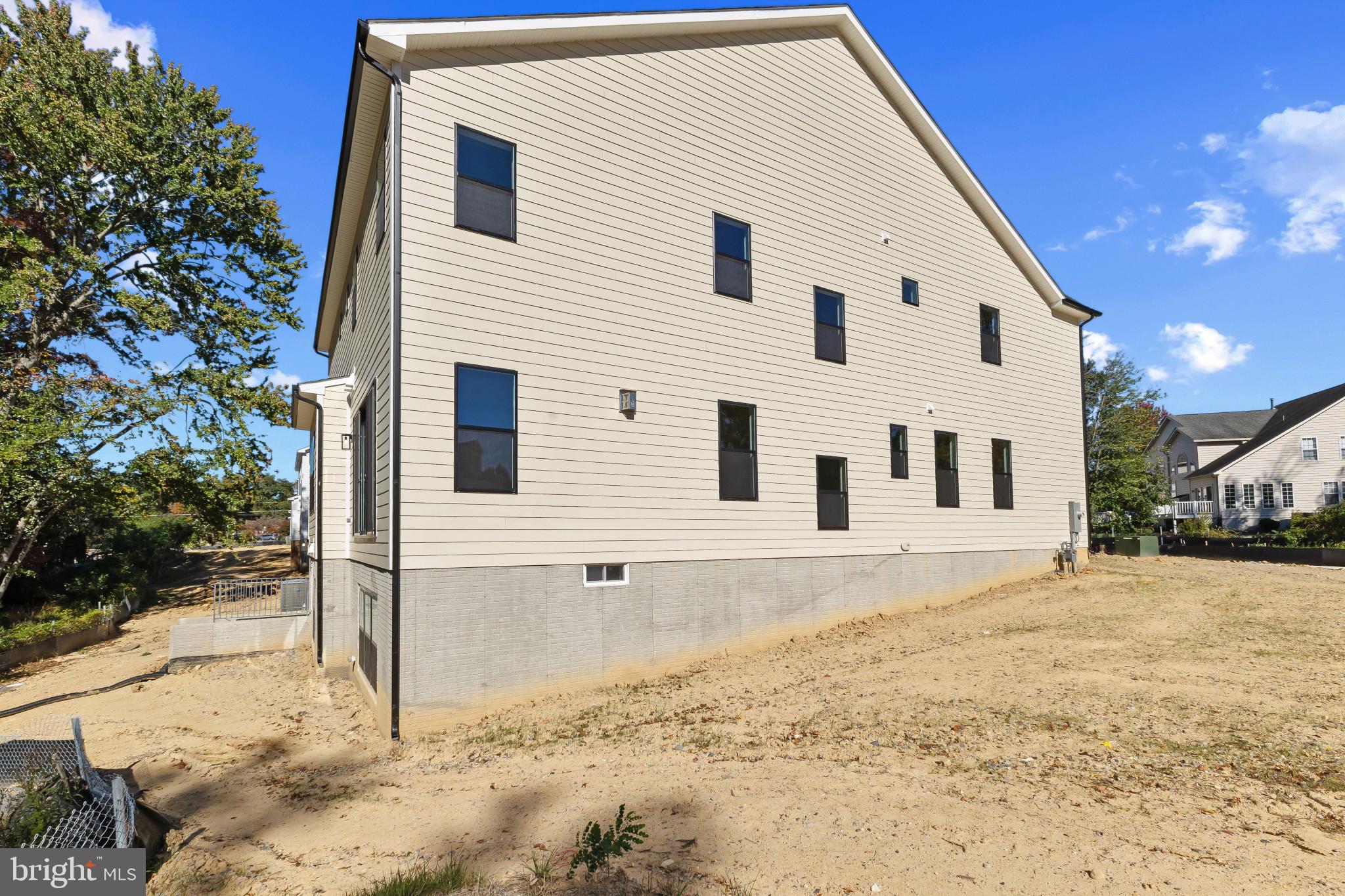 8276 COLLING MANOR COURT