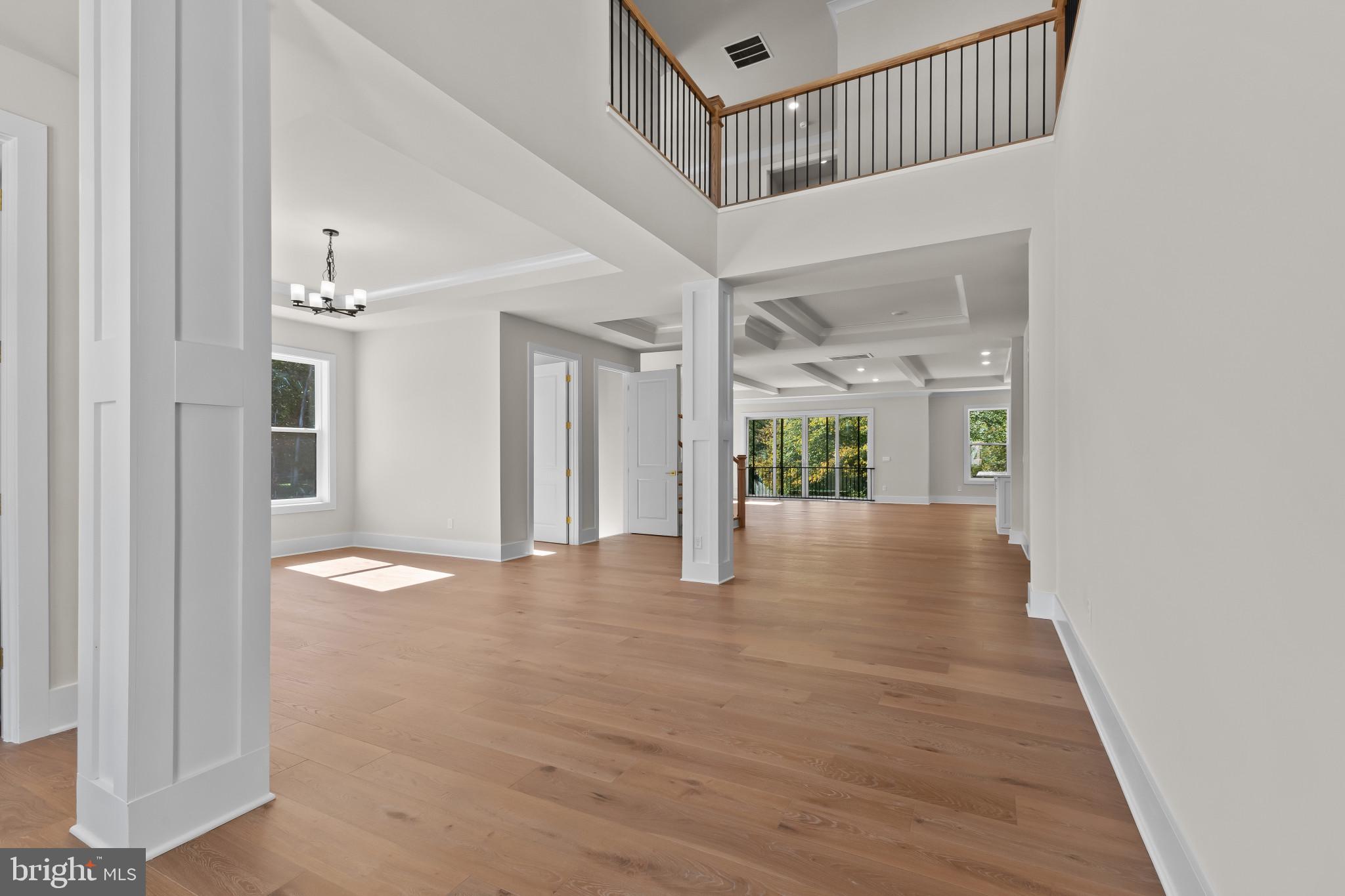 COLLINGWOOD CHASE - Residential