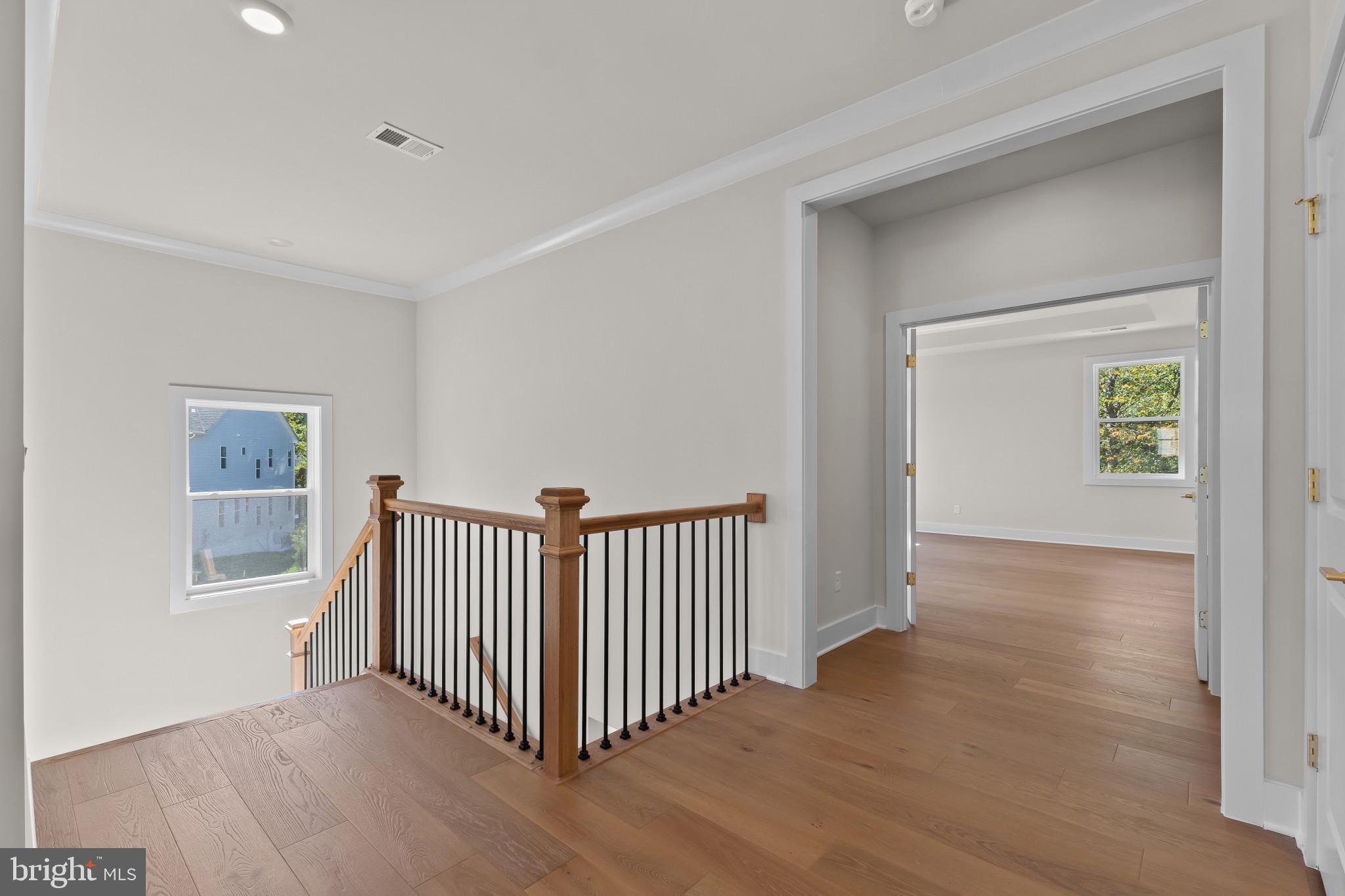 COLLINGWOOD CHASE - Residential