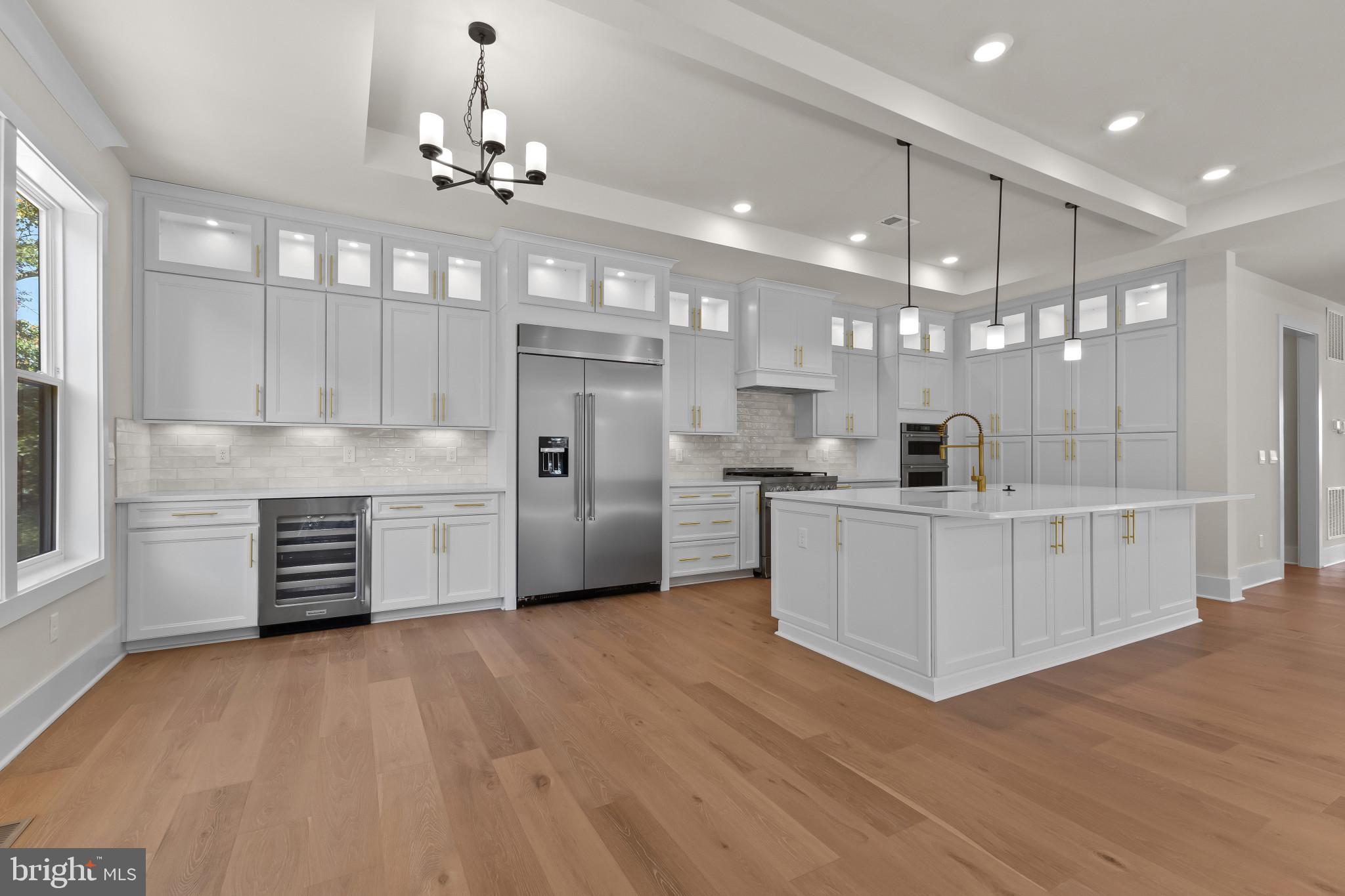 COLLINGWOOD CHASE - Residential