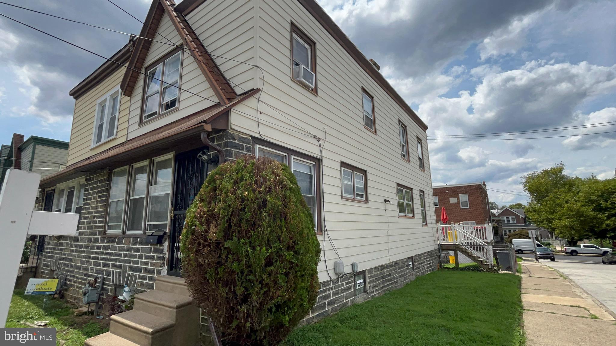 YEADON - Residential