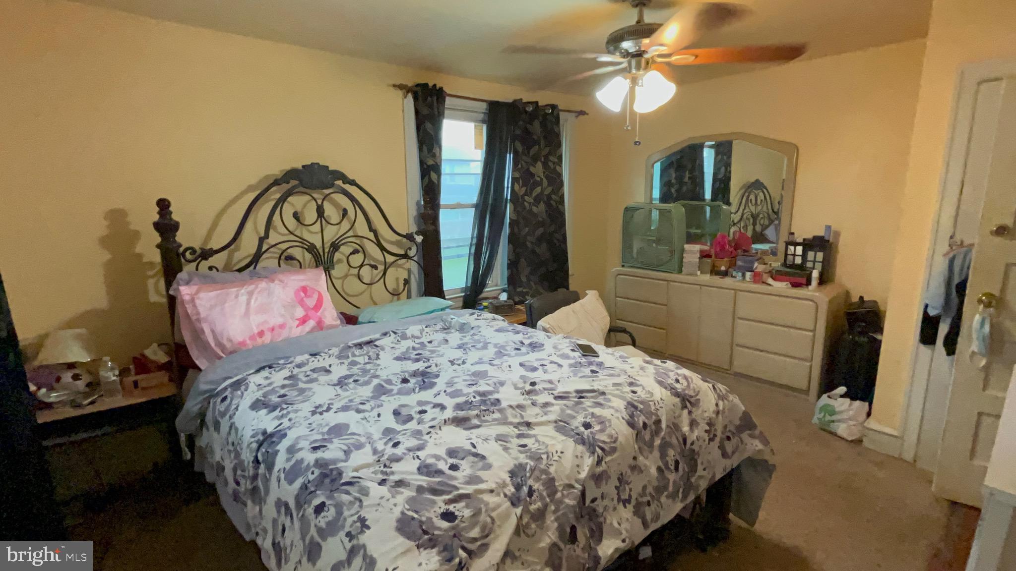 YEADON - Residential