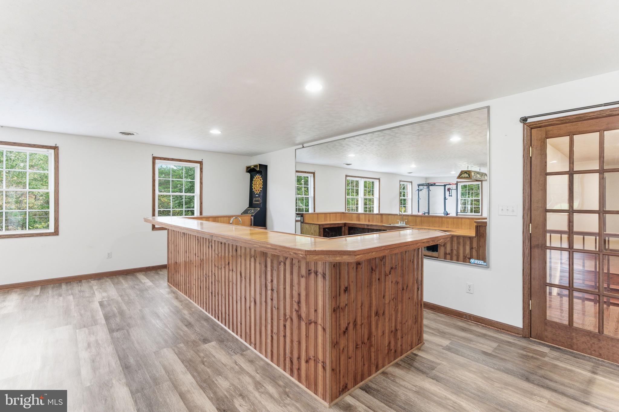 DRY RUN ACRES - Residential