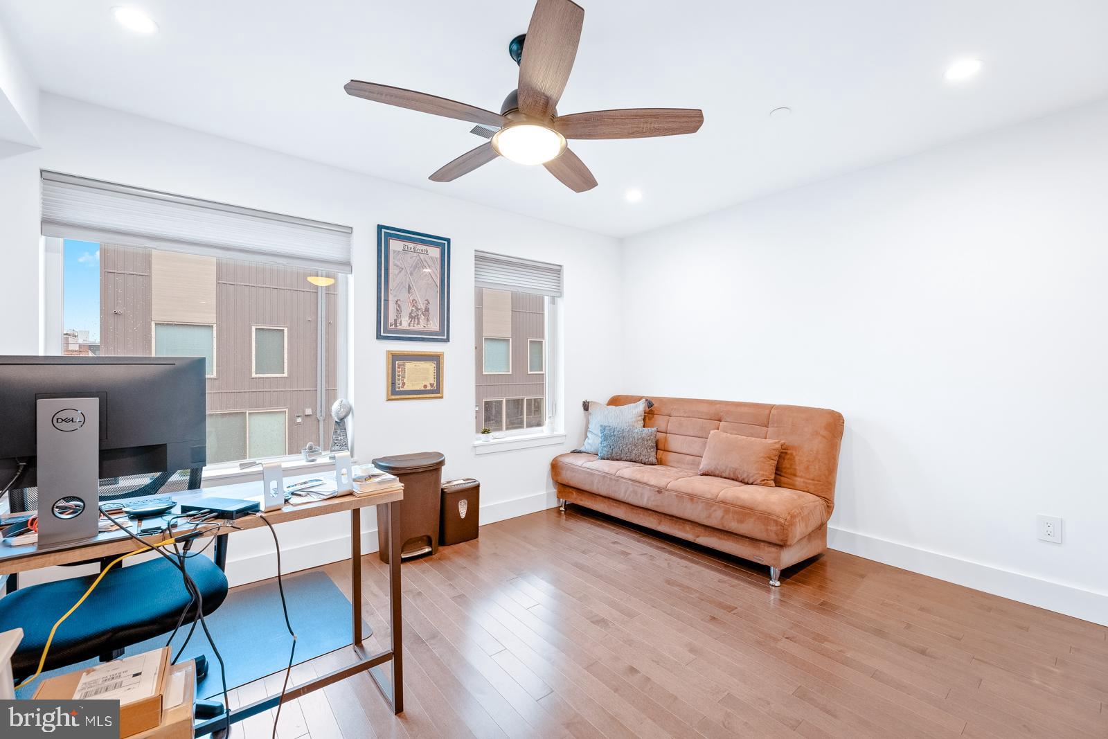 POINT BREEZE - Residential Lease