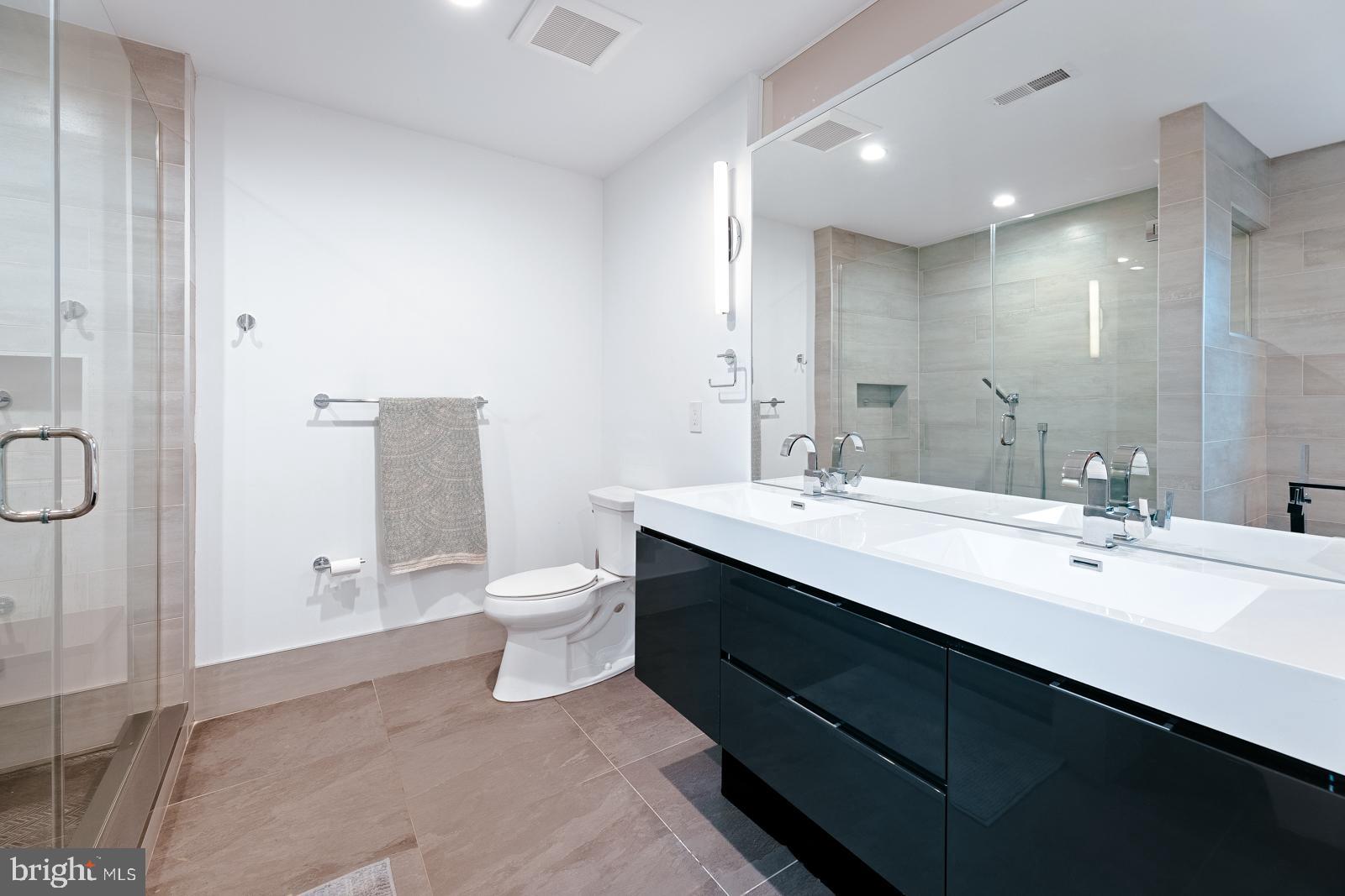 POINT BREEZE - Residential Lease