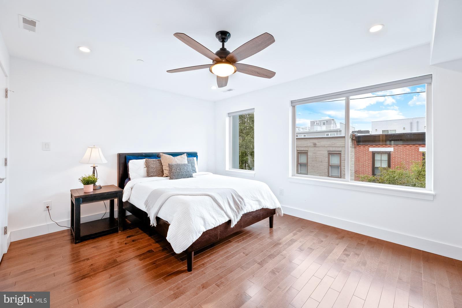 POINT BREEZE - Residential Lease