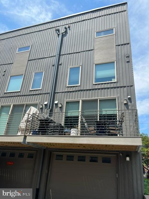 POINT BREEZE - Residential Lease