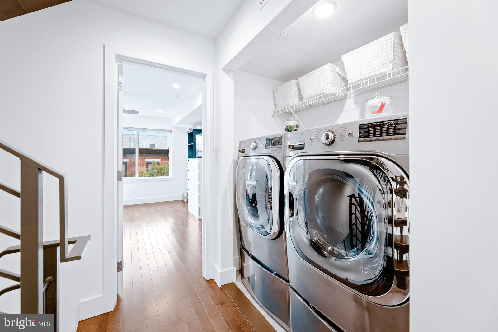 POINT BREEZE - Residential Lease