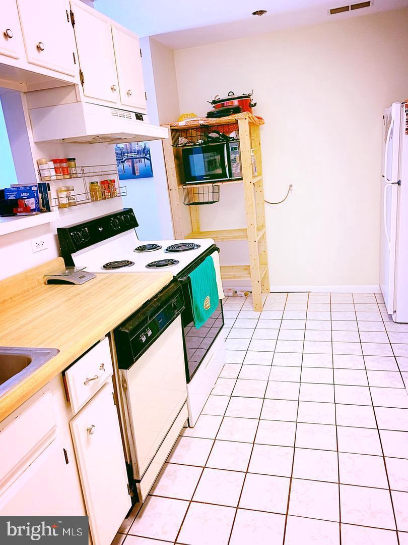 OTTERBEIN - Residential Lease