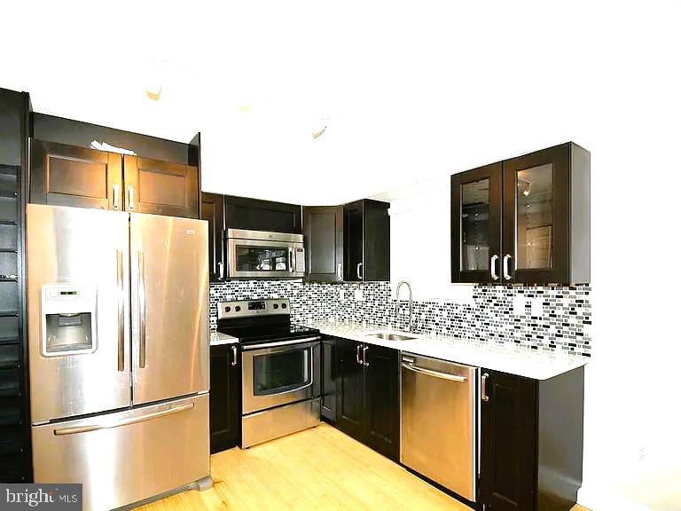 7337 SHADY GLEN TERRACE