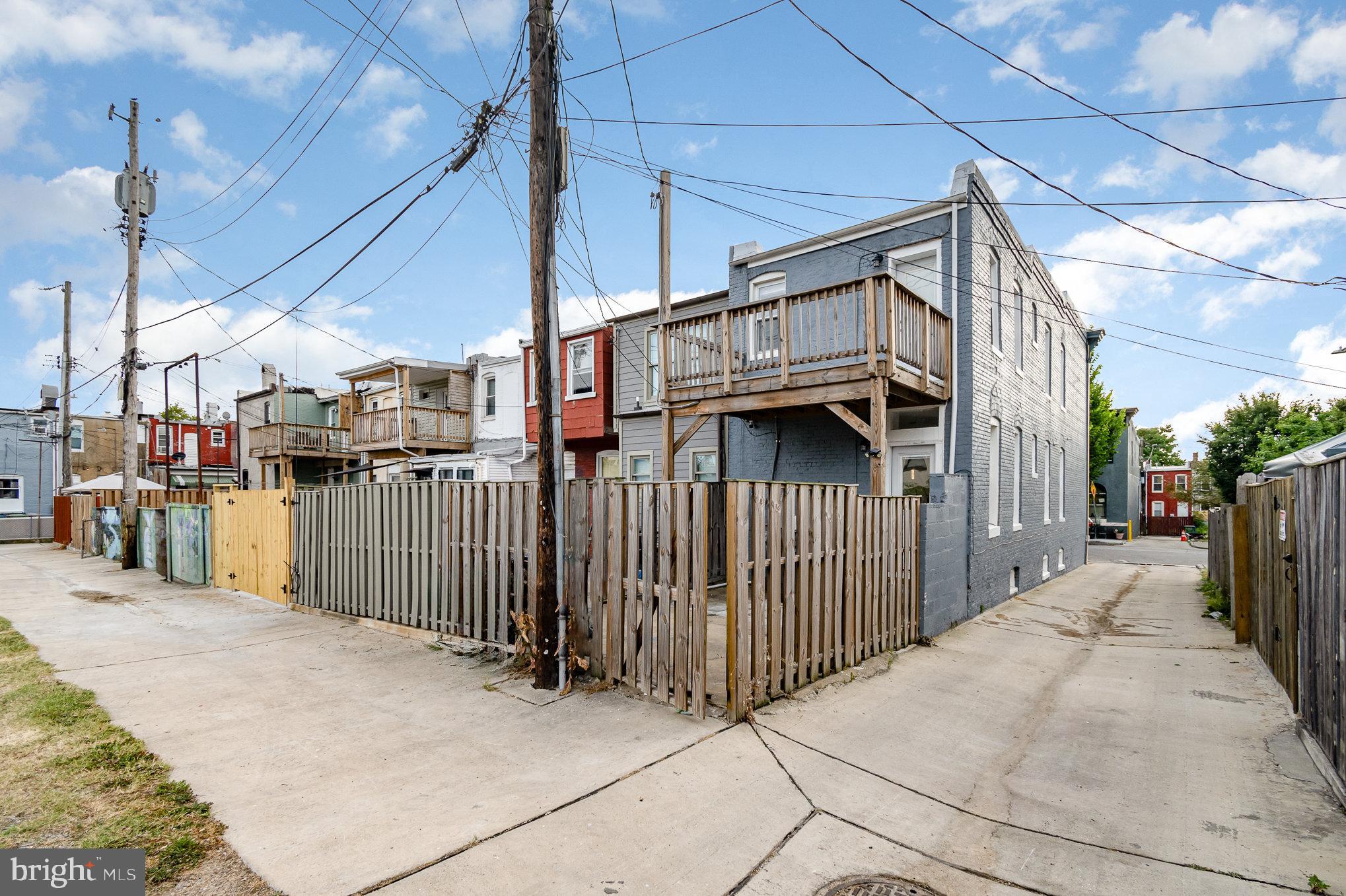 MILTON-MONTFORD - Residential