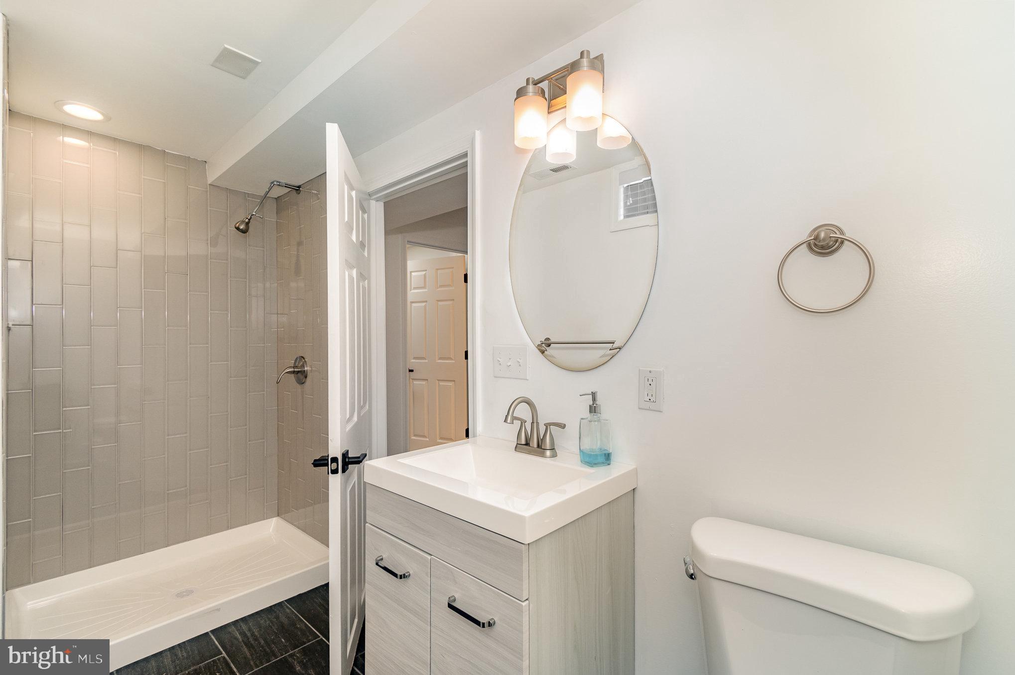 MILTON-MONTFORD - Residential