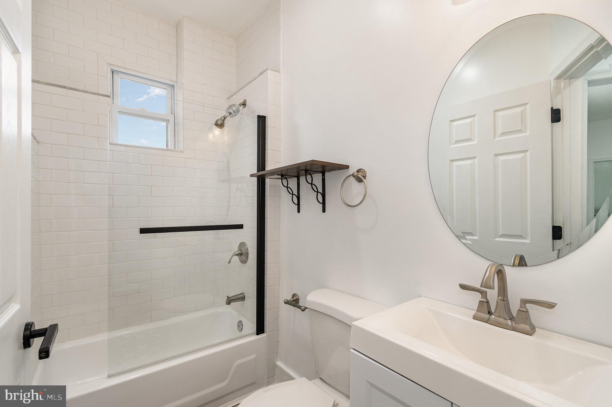 MILTON-MONTFORD - Residential