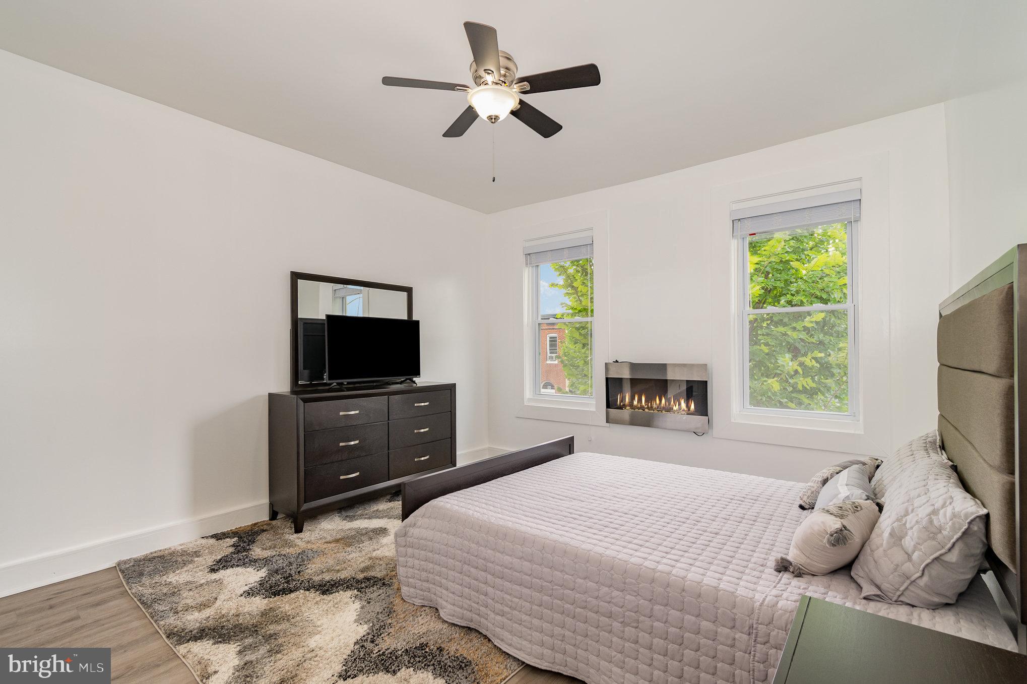 MILTON-MONTFORD - Residential