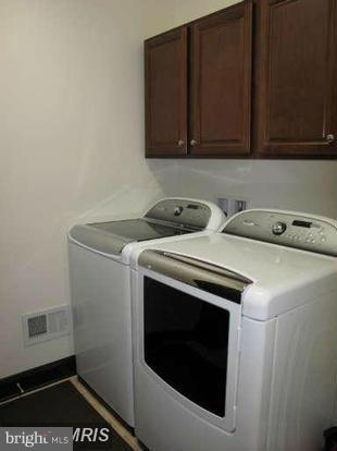 POTOMAC GREEN - Residential Lease