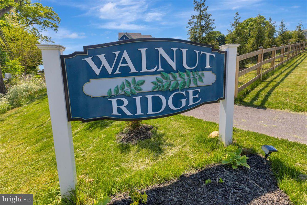 WALNUT RIDGE - Residential