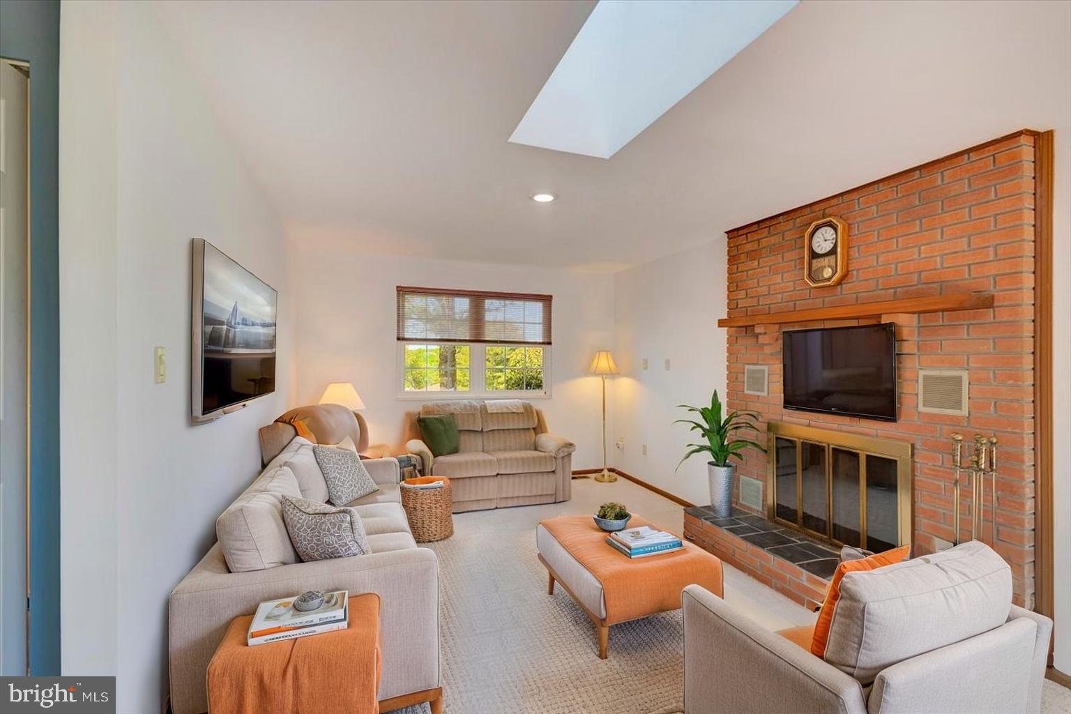 WALNUT RIDGE - Residential