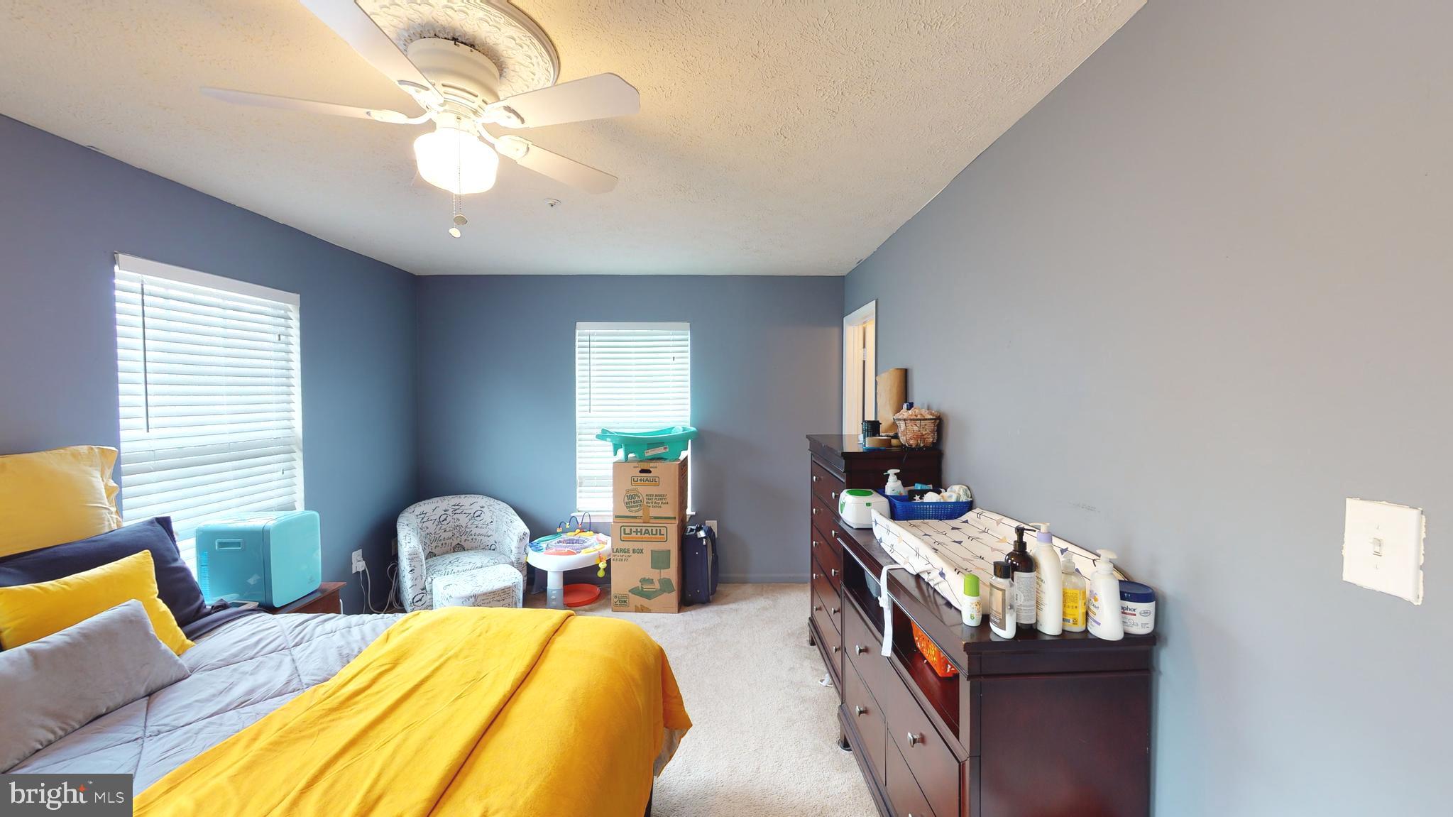 SOUTH HAMPTON SUB - Residential