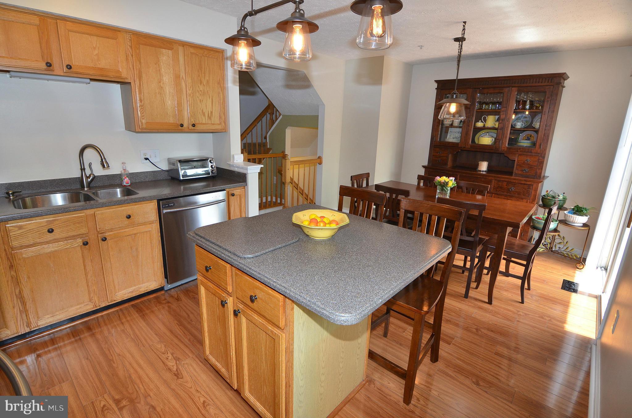 PINEY ORCHARD - Residential