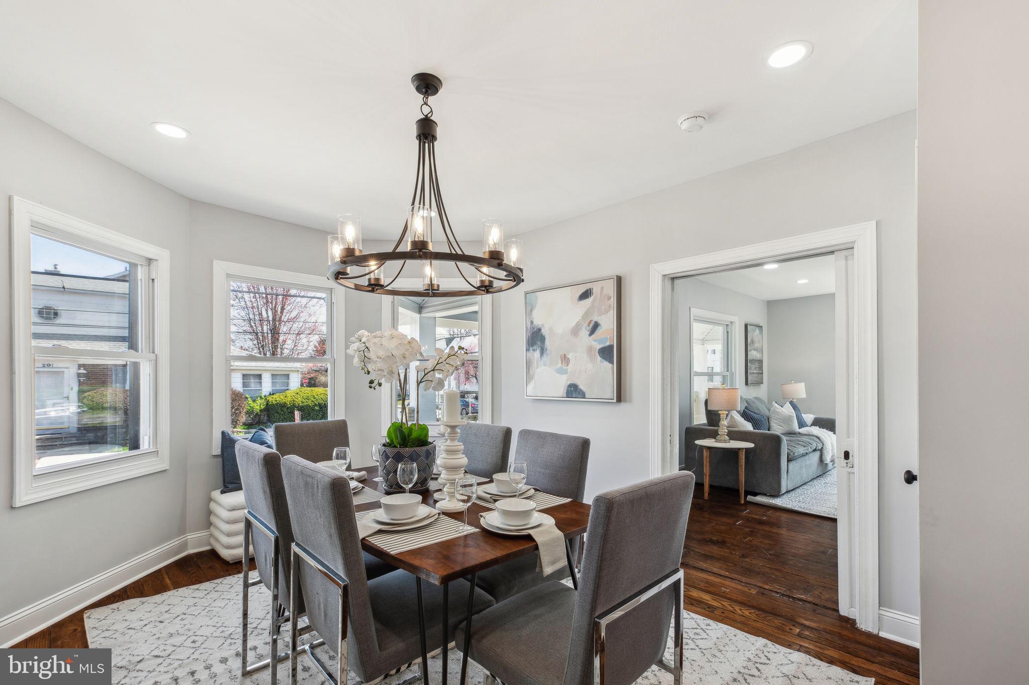 LANDSDOWNE STATION - Residential