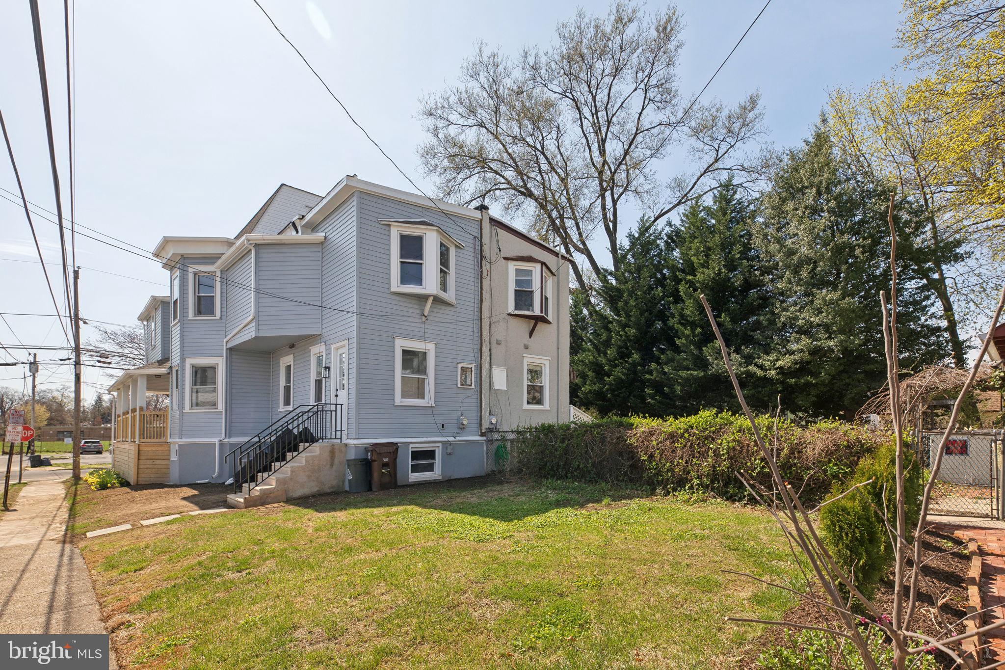 LANDSDOWNE STATION - Residential