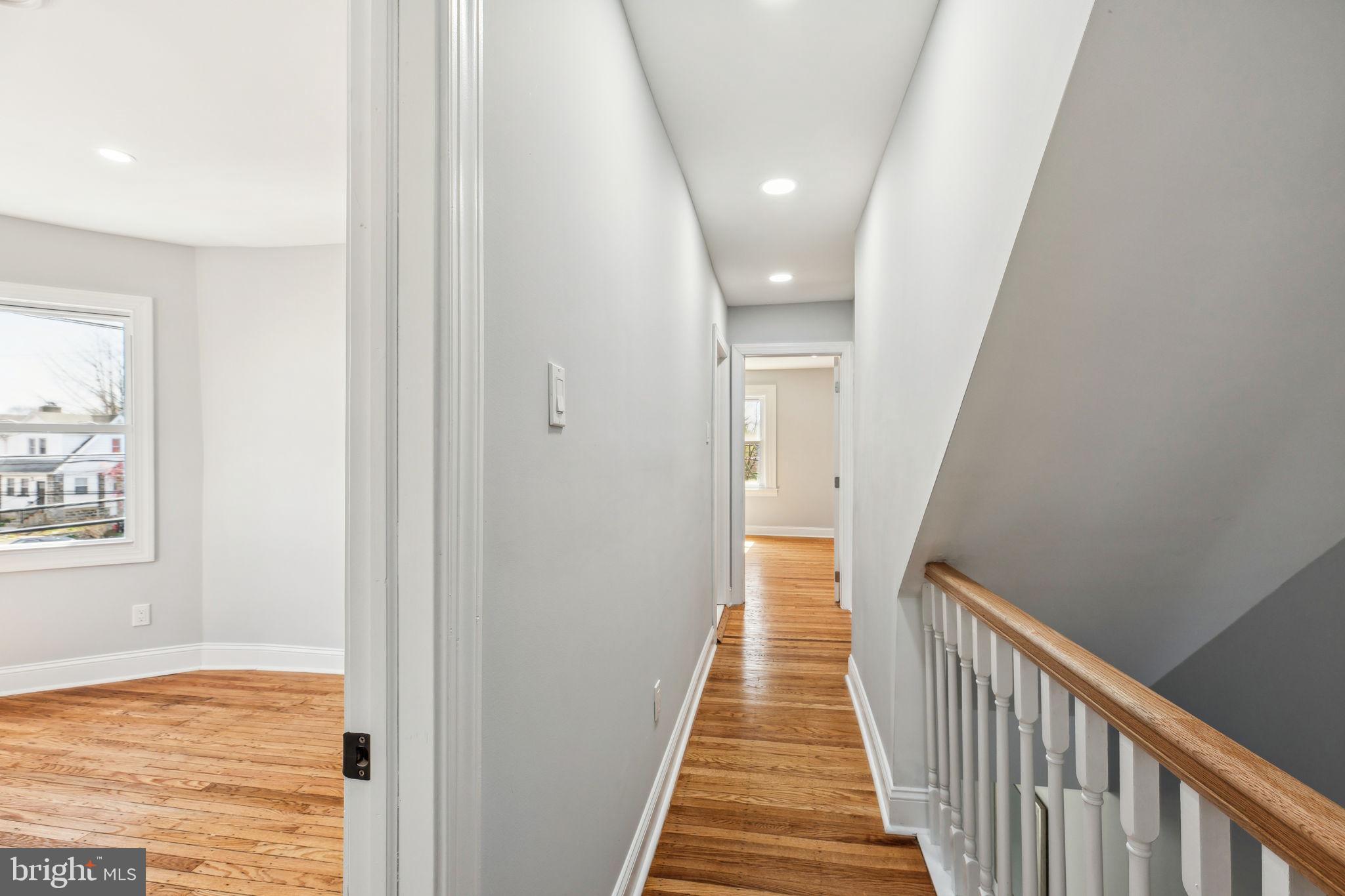 LANDSDOWNE STATION - Residential