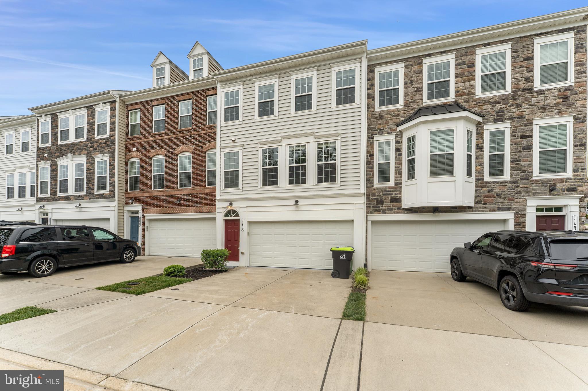 1105 NOLAN STREET