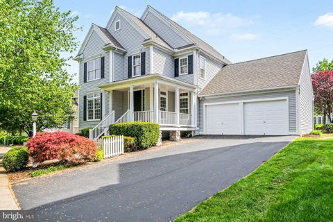 7 THICKET LANE LANCASTER PA 17602