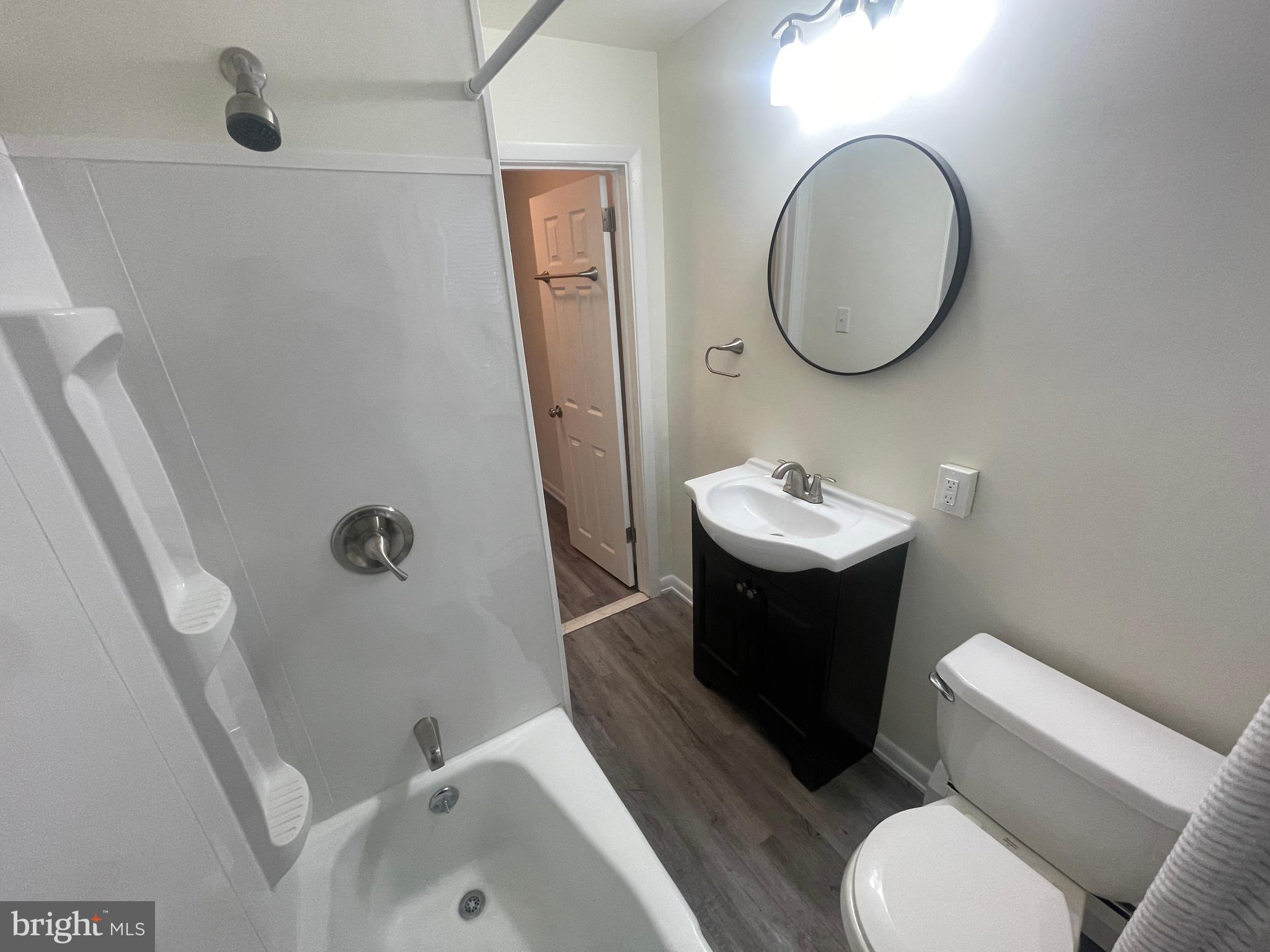 ORELAND - Residential Lease