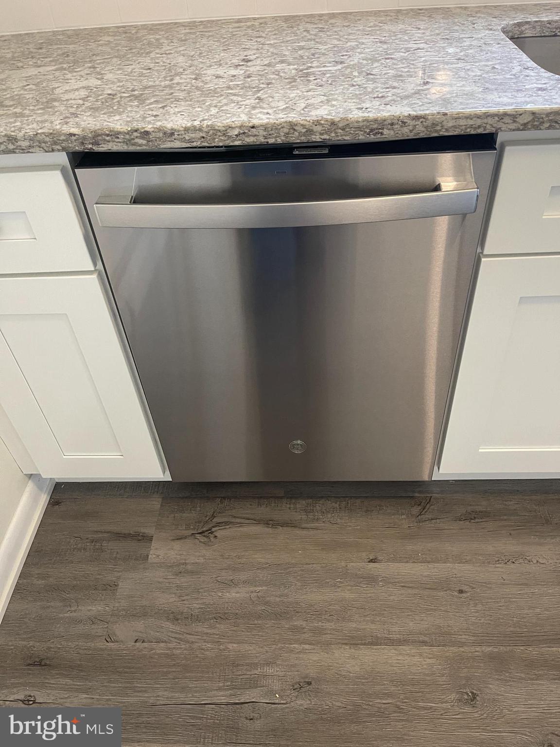 ORELAND - Residential Lease