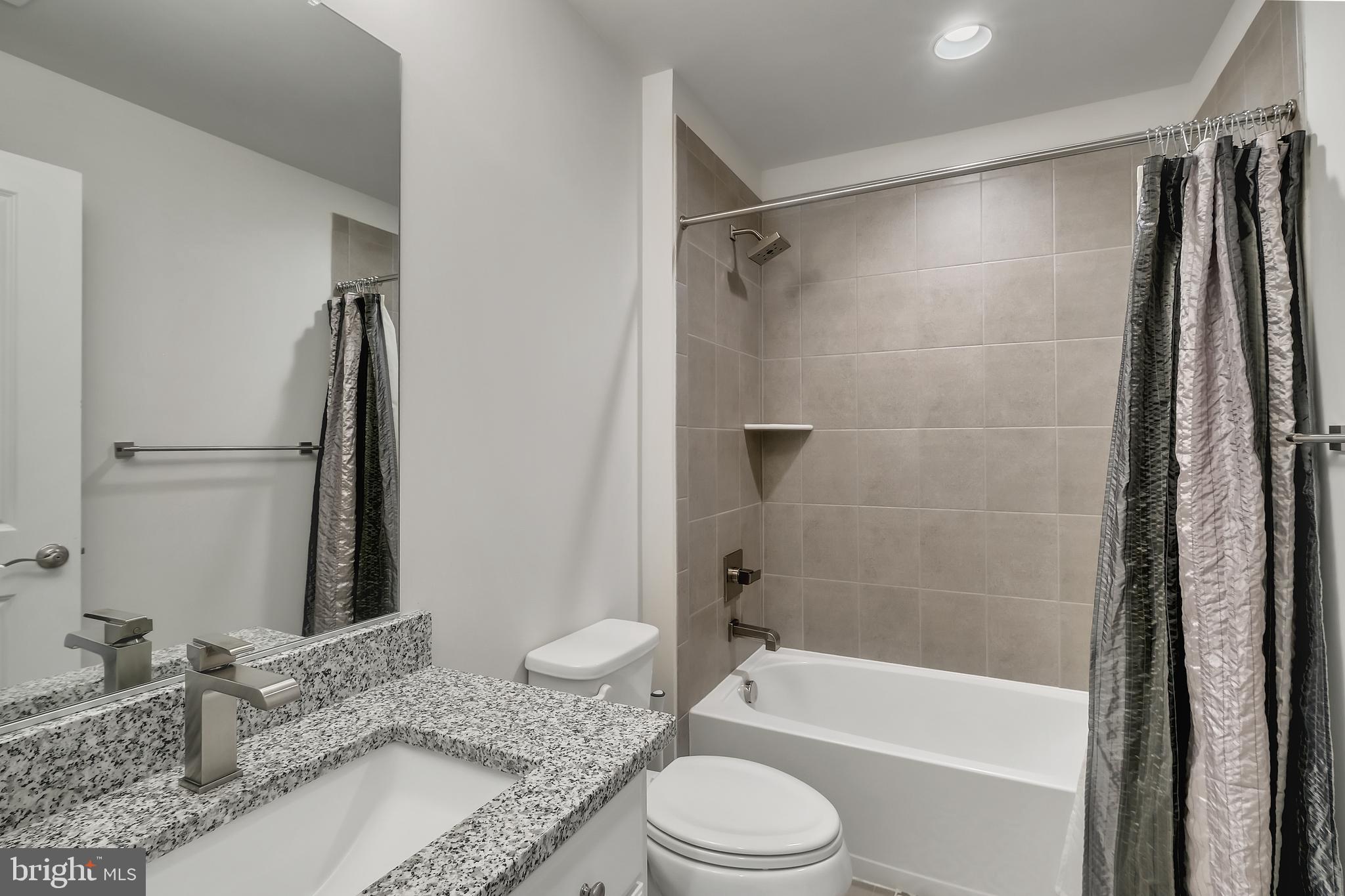 PARKSIDE - Residential