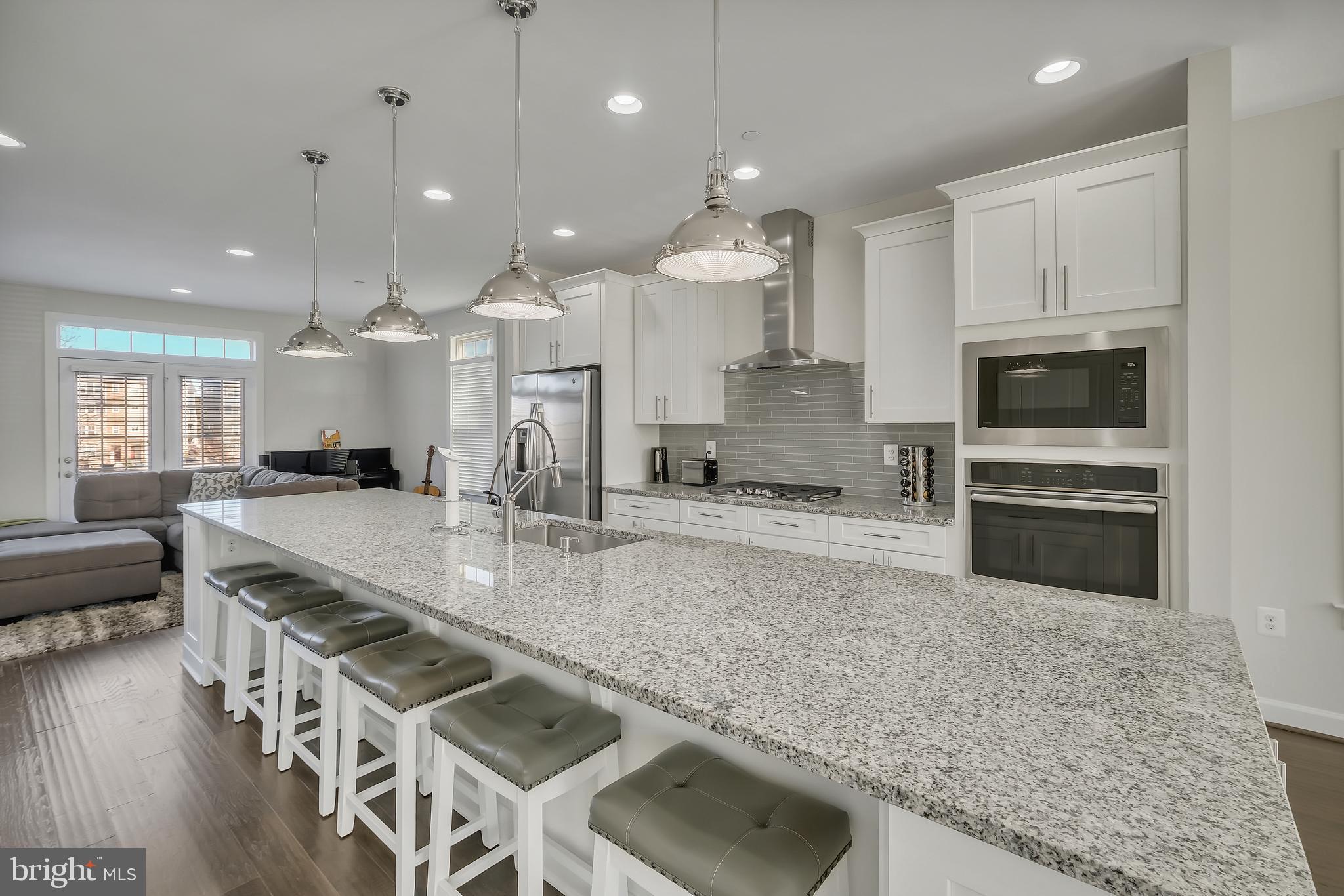 PARKSIDE - Residential