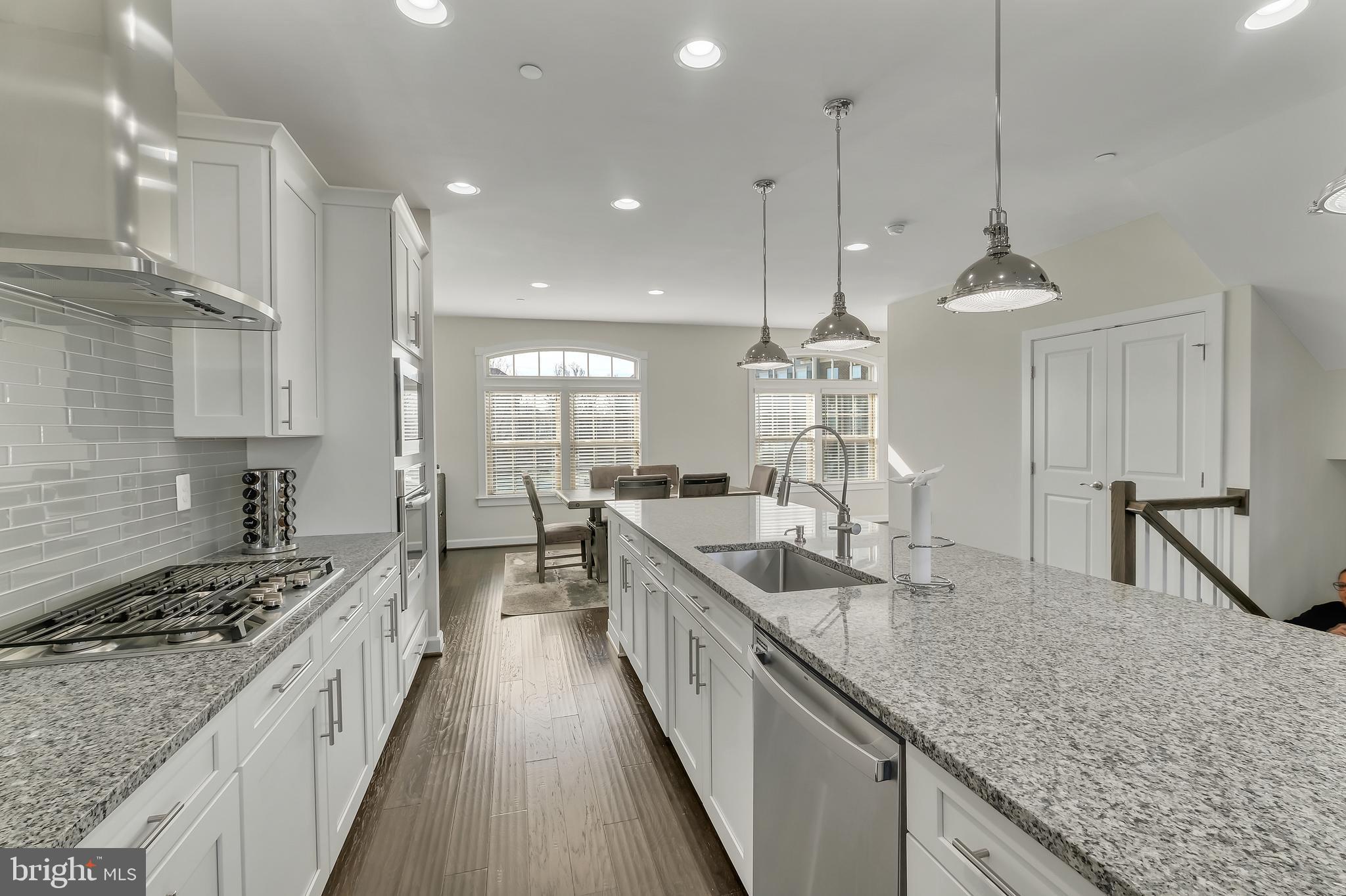 PARKSIDE - Residential