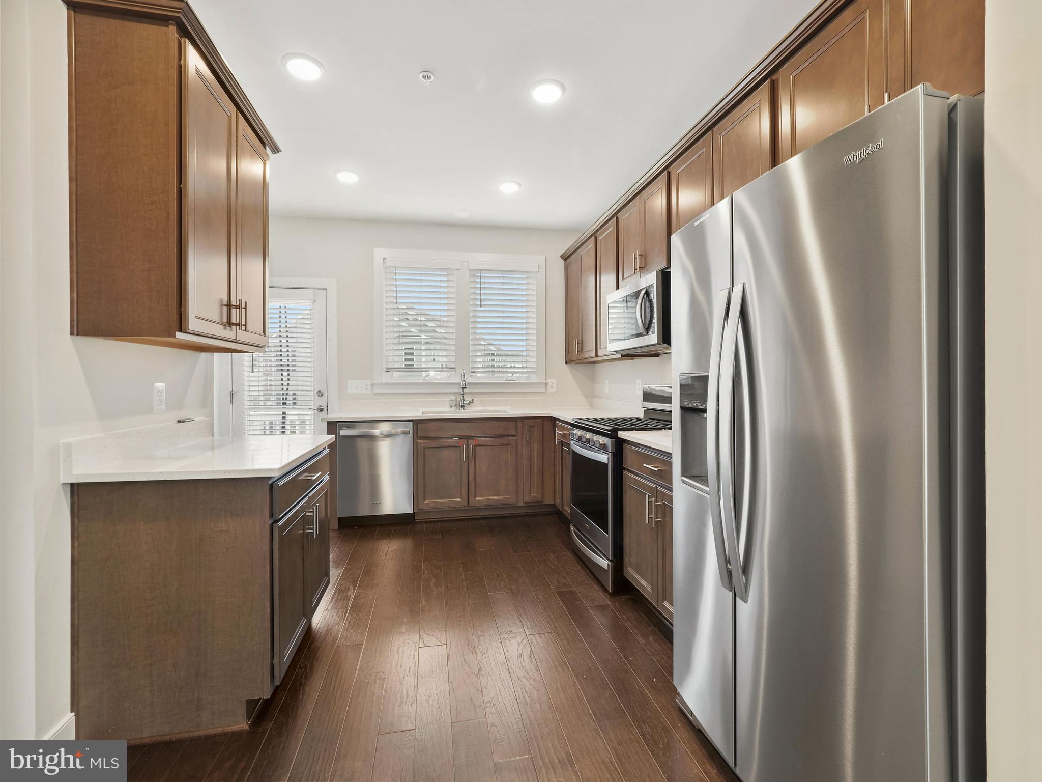 CENTURY ROW - Residential