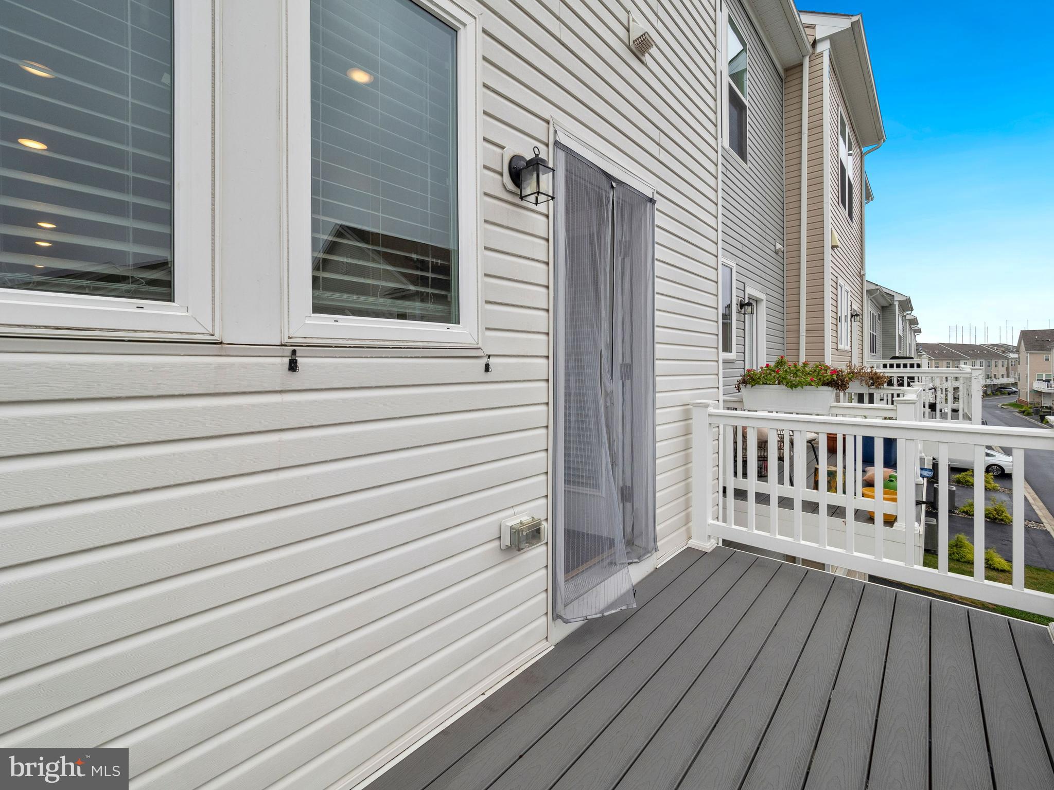 CENTURY ROW - Residential