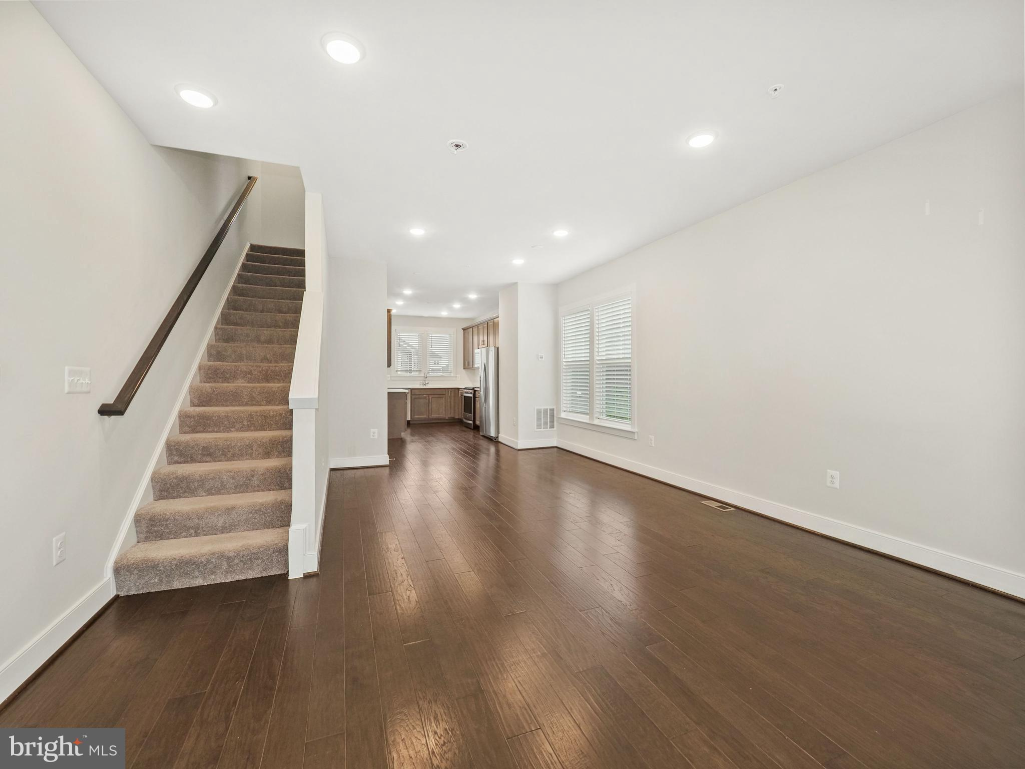 CENTURY ROW - Residential