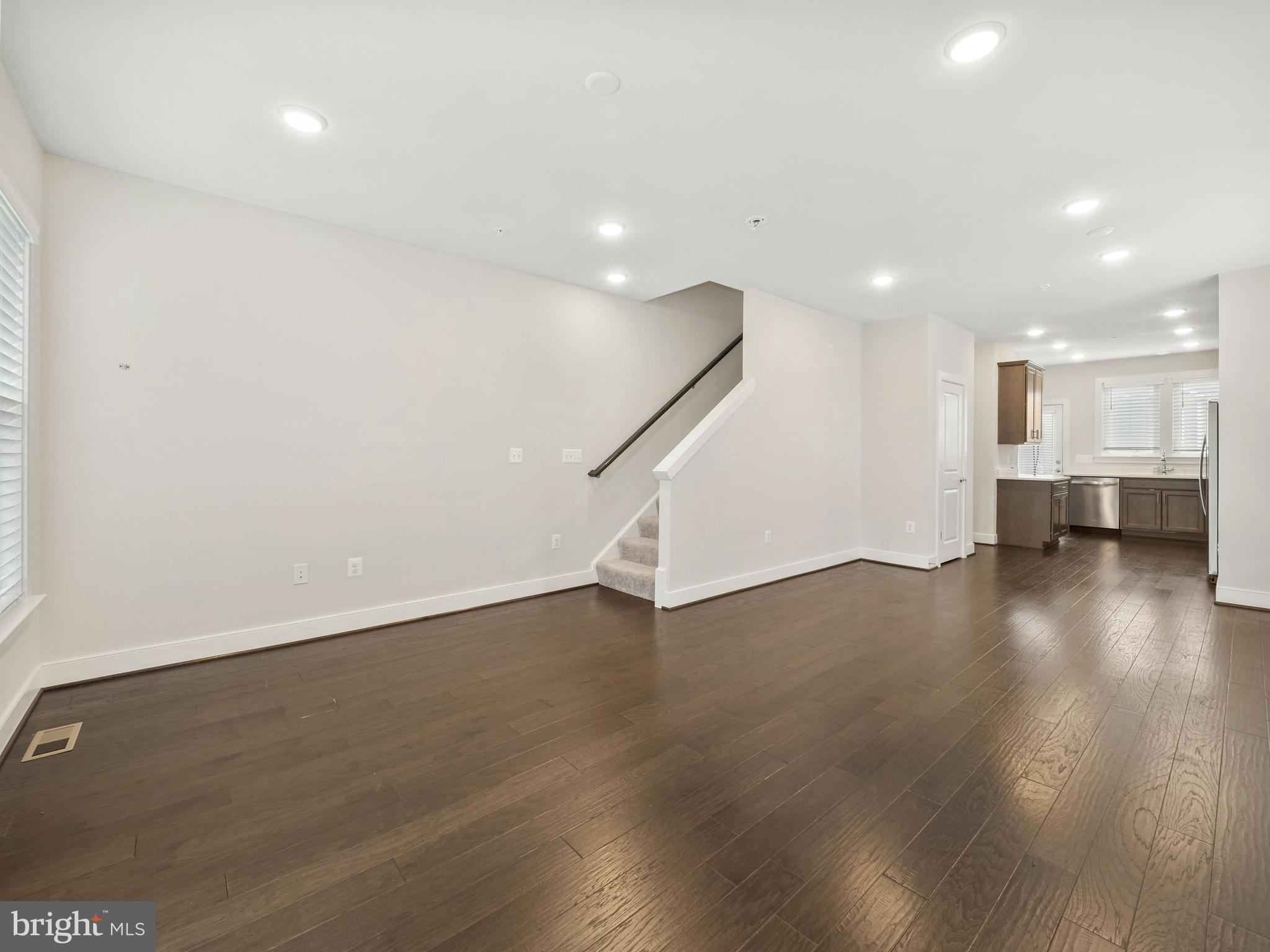 CENTURY ROW - Residential