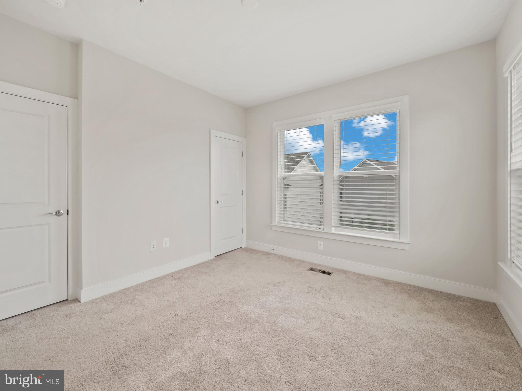 CENTURY ROW - Residential