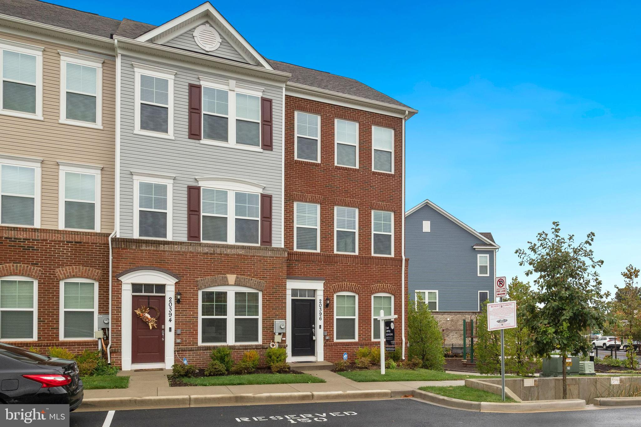 CENTURY ROW - Residential