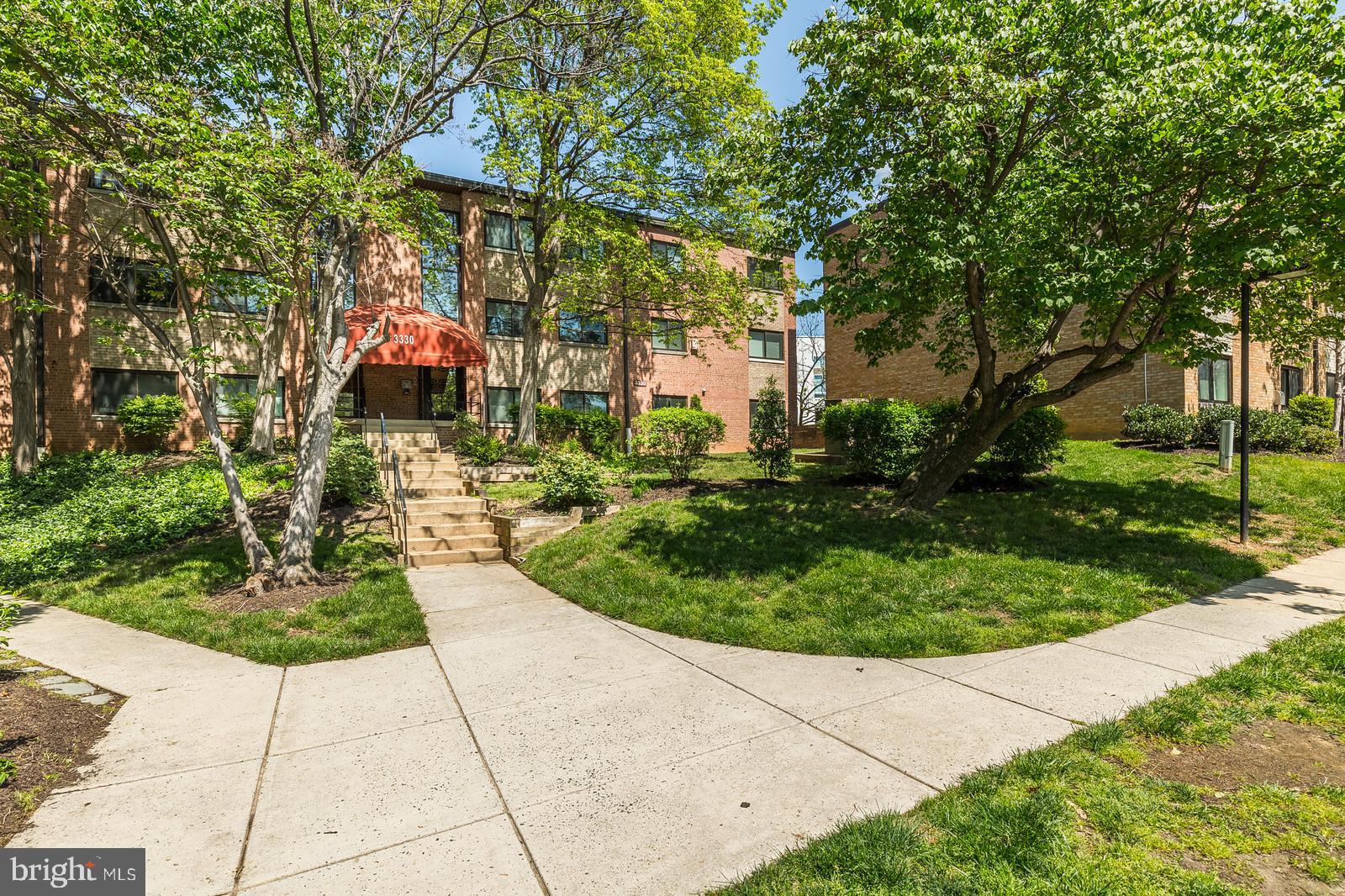 BOLLING BROOK - Residential