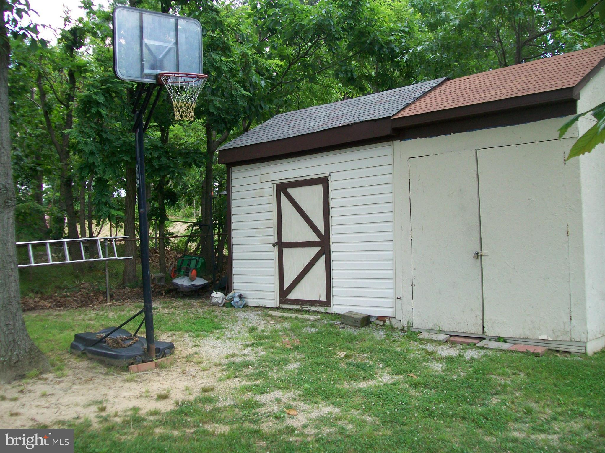 MARYLAND CITY - Residential