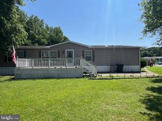 15 CYPRESS LANE
