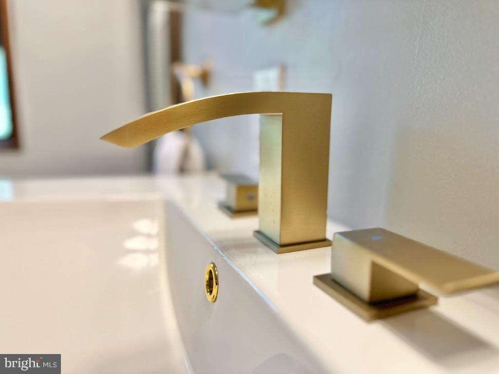 THE WOODS - Residential