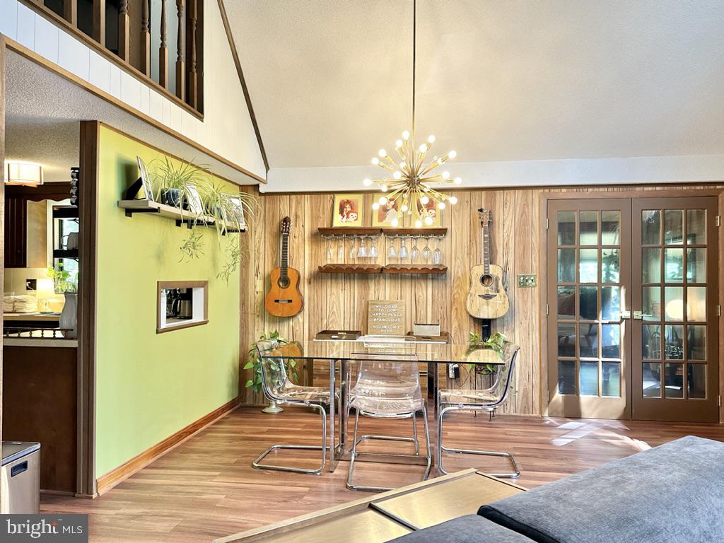 THE WOODS - Residential