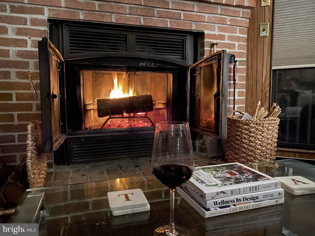 THE WOODS - Residential