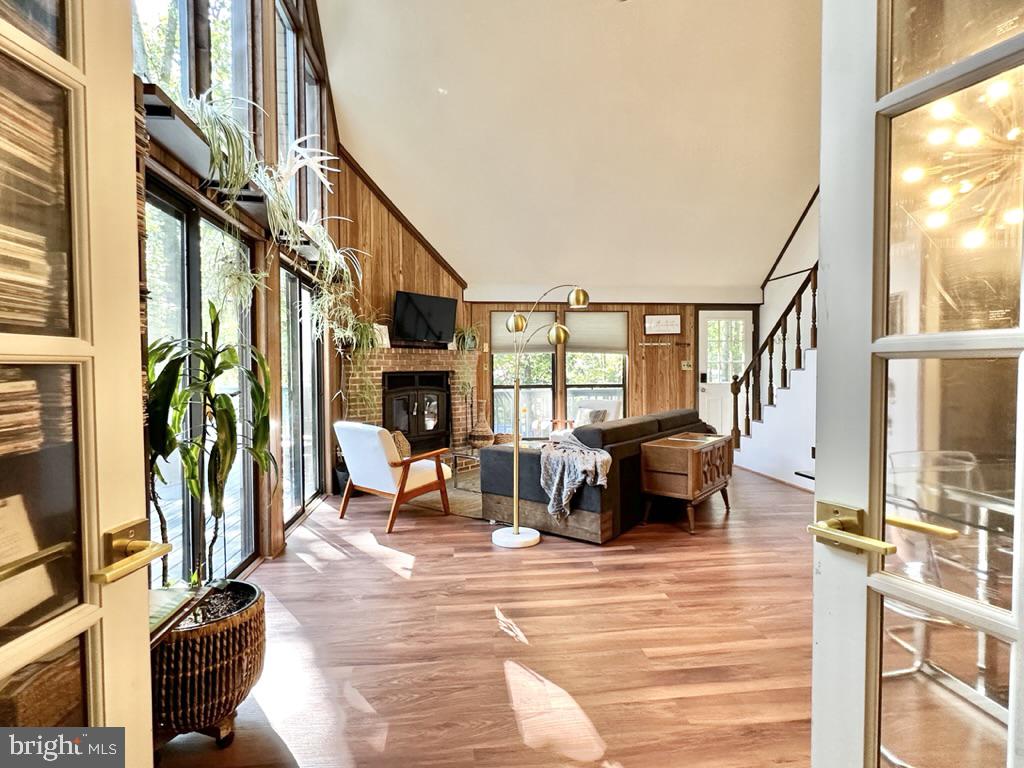 THE WOODS - Residential