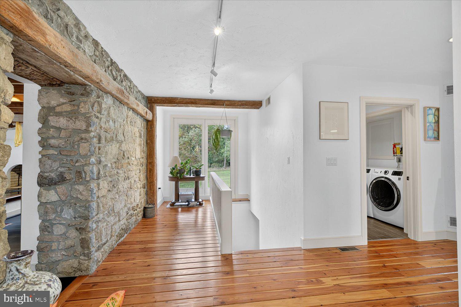 NONE, RURAL - Residential